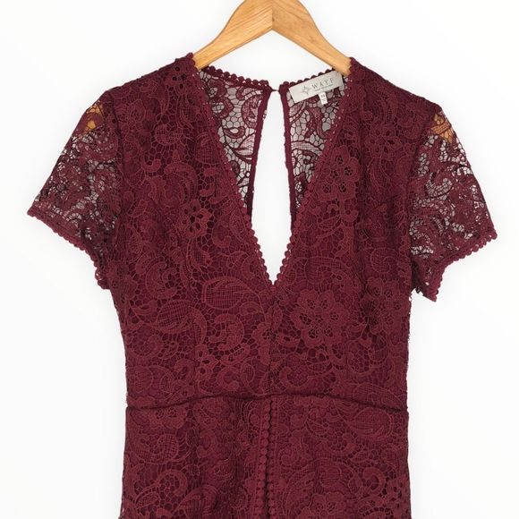 Wayf Lace Mini Dress in Burgundy Back Cutout Short Sleeves size XS Revolve - Picture 4 of 13